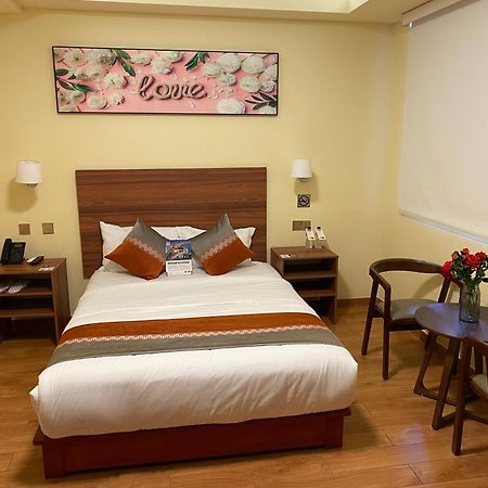 Sm Hotel Plus Лима Екстериор снимка