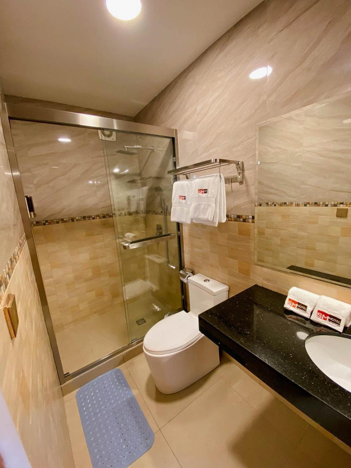 Sm Hotel Plus Лима Екстериор снимка