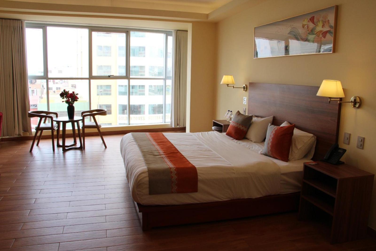 Sm Hotel Plus Лима Екстериор снимка
